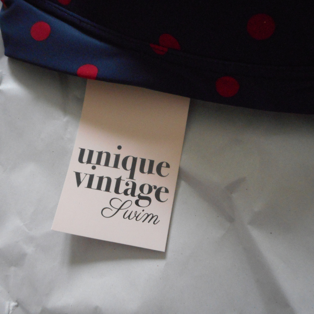 NWT Unique Vintage Bikini Top ONLY 3XL - Picture 4 of 4